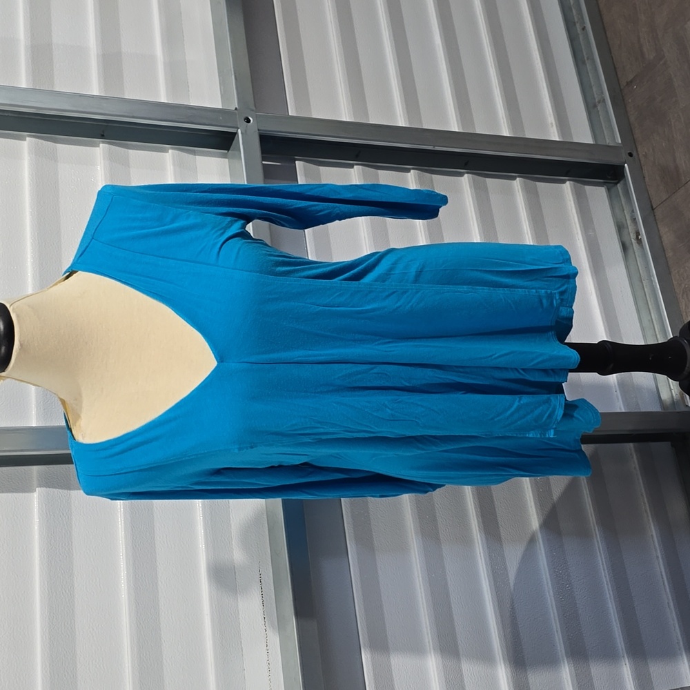 New Directions Blue Long Sleeve Top Size Medium